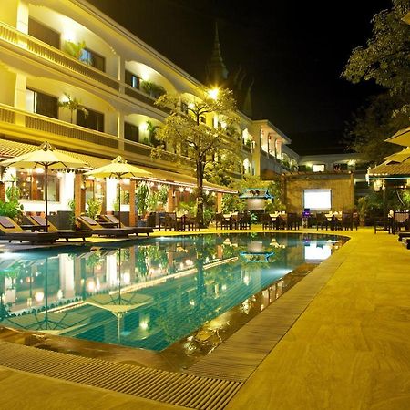 Lin Ratanak Angkor Hotel Ciudad de Siem Riep Exterior foto