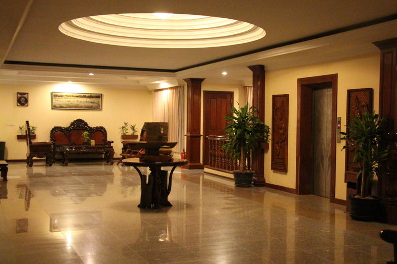 Lin Ratanak Angkor Hotel Ciudad de Siem Riep Exterior foto