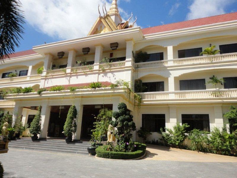 Lin Ratanak Angkor Hotel Ciudad de Siem Riep Exterior foto